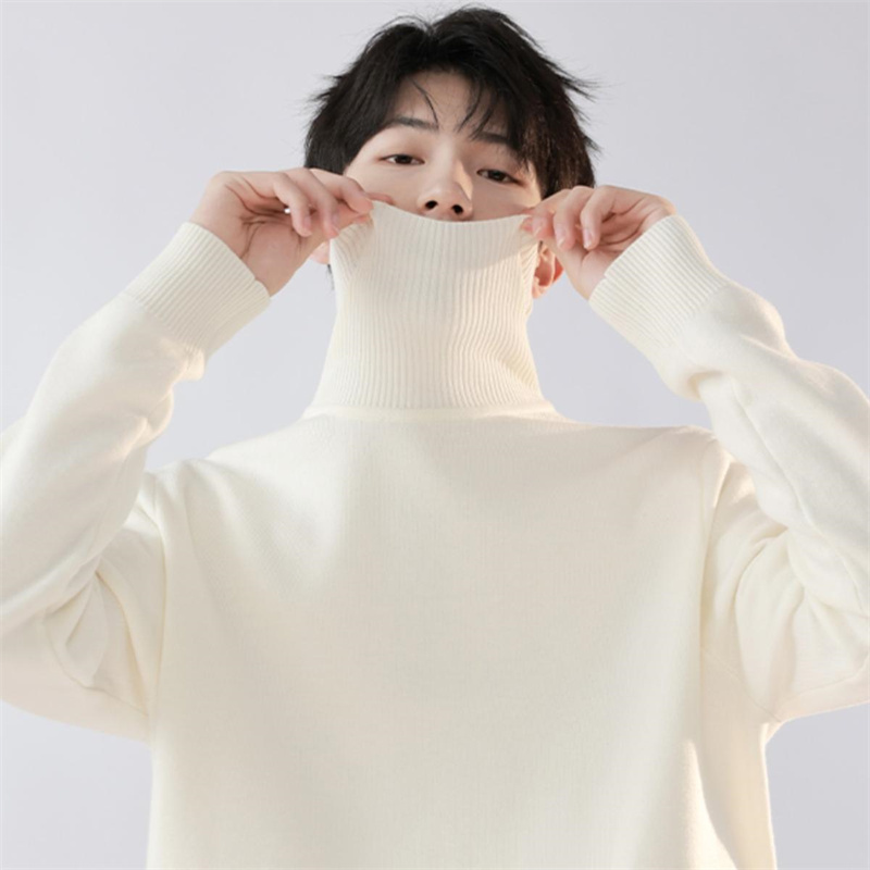 高領長袖素色毛衣