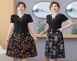 假兩件拼接連衣裙